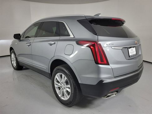 Used 2023 Cadillac XT5 Luxury image 3