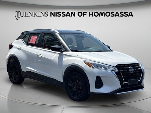 Certified 2024 Nissan Kicks SV FWD image 5