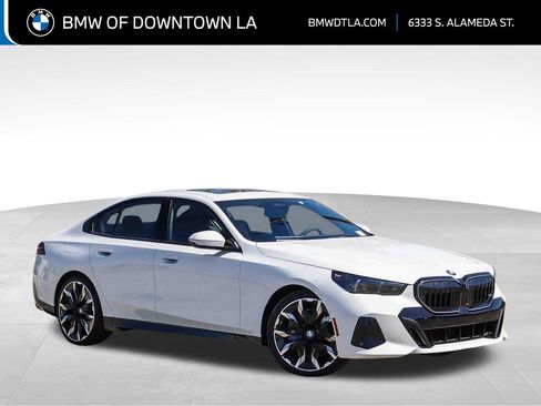 New 2026 BMW 540i xDrive w/ M Sport Package AWD/4WD image 1