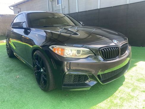 Used 2016 BMW M235i Coupe RWD image 1