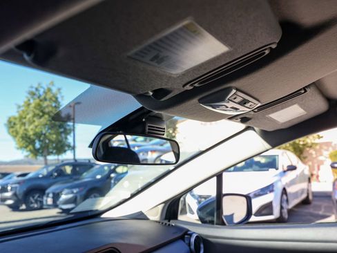 New 2025 Nissan Versa SV image 13