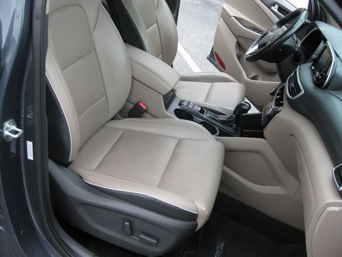 Used 2021 Hyundai Tucson Limited FWD image 39