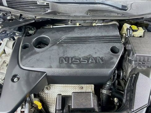 Used 2017 Nissan Altima 2.5 SR w/ Midnight Edition Package FWD image 29
