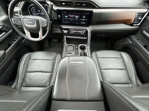 Used 2024 GMC Sierra 3500 Denali w/ Denali Reserve Package image 14