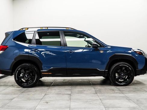 Used 2025 Subaru Forester Wilderness w/ Wilderness Package image 6