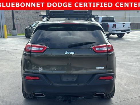 Used 2016 Jeep Cherokee Latitude w/ Comfort/Convenience Group image 6