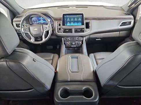 Certified 2024 Chevrolet Suburban LT AWD/4WD image 18