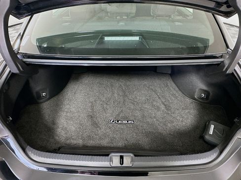 Used 2025 Lexus ES 350 w/ Premium Package image 27