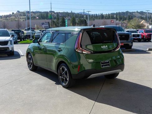 Certified 2023 Kia Soul EX FWD image 5
