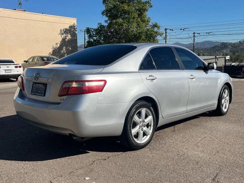 Used 2007 Toyota Camry LE image 6