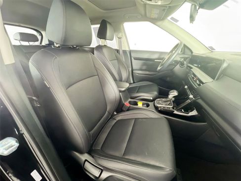 Used 2024 Kia Seltos EX image 29