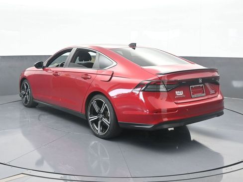 Used 2024 Honda Accord Sport image 4