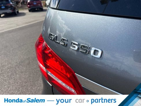 Used 2018 Mercedes-Benz GLS 550 4MATIC image 7