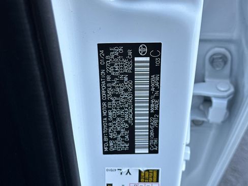 Used 2024 Toyota Prius Prime XSE Premium image 20