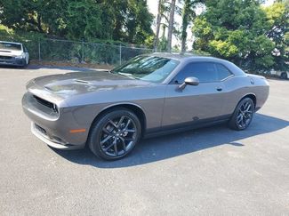 Used 2022 Dodge Challenger SXT w/ Blacktop Package RWD video 3