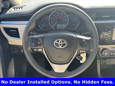 Used 2015 Toyota Corolla LE FWD image 12