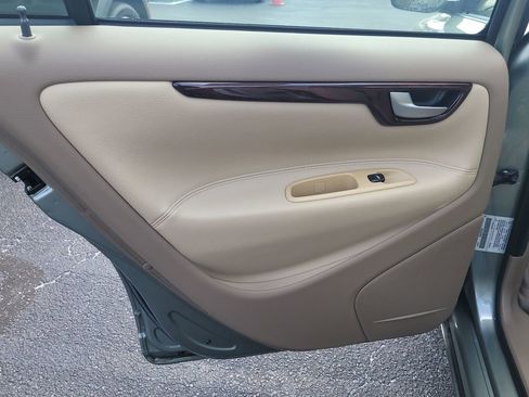 Used 2006 Volvo S60 2.5T FWD image 9
