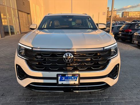 New 2026 Volkswagen Atlas Cross Sport SEL Premium R-Line AWD/4WD image 8