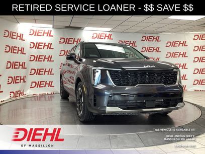 New 2026 Kia Sorento S w/ S Panoramic Sunroof Package