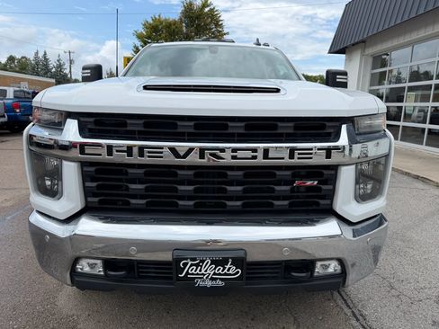 Used 2021 Chevrolet Silverado 2500 LT w/ All Star Edition AWD/4WD image 3