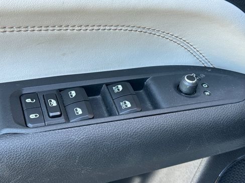 Used 2025 Jeep Compass Limited AWD/4WD image 14