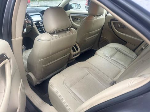 Used 2013 Ford Taurus Limited AWD/4WD image 7