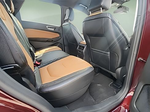 Certified 2024 Ford Edge Titanium w/ Titanium Elite Package AWD/4WD image 14