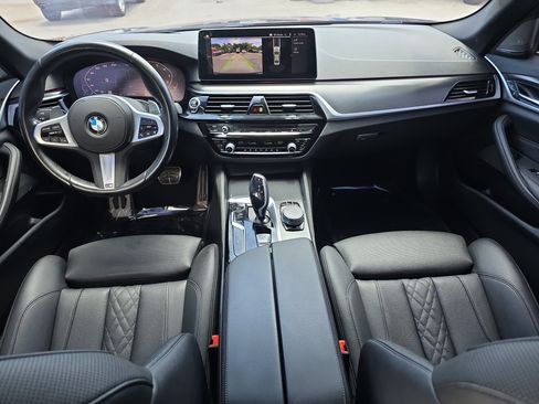 Used 2023 BMW 530i w/ M Sport Package RWD image 16