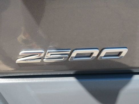 Used 2016 Mercedes-Benz Sprinter 2500 image 13