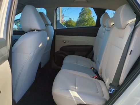 New 2026 Hyundai Tucson SE image 13