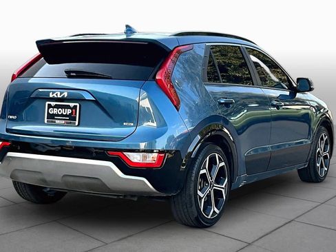 Used 2023 Kia Niro EX Touring FWD image 13