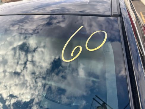 Used 2019 Ford Taurus SEL image 32