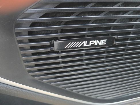 Used 2022 Jeep Wagoneer Series II w/ Premium Group I AWD/4WD image 35
