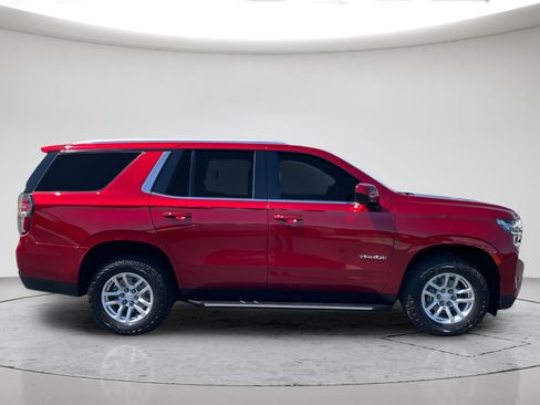 Used 2021 Chevrolet Tahoe LT AWD/4WD image 2