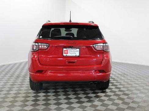 Used 2022 Jeep Compass Limited AWD/4WD image 5