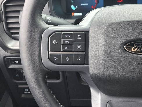 Used 2024 Ford F150 Lariat w/ FX4 Off-Road Package image 26