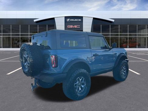 Used 2023 Ford Bronco Badlands image 5