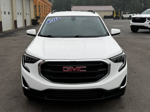 Used 2019 GMC Terrain SLE w/ Driver Convenience Package AWD/4WD image 9