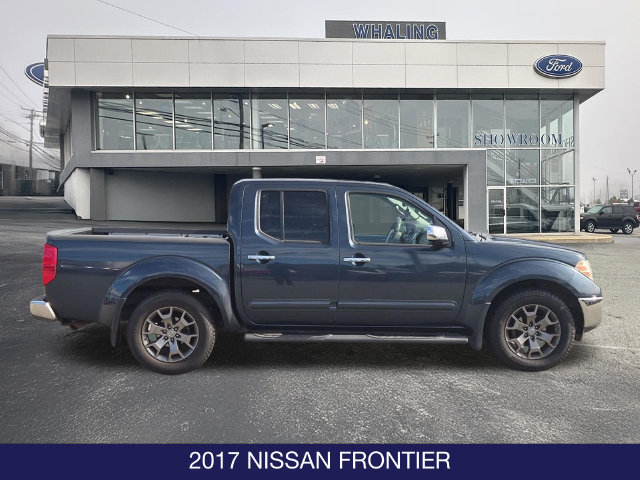 Used 2017 Nissan Frontier SL w/ Moonroof Package RWD image 9