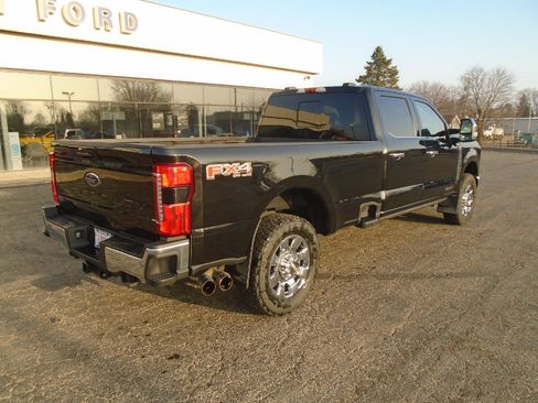 Certified 2023 Ford F350 Lariat w/ Lariat Ultimate Package image 5
