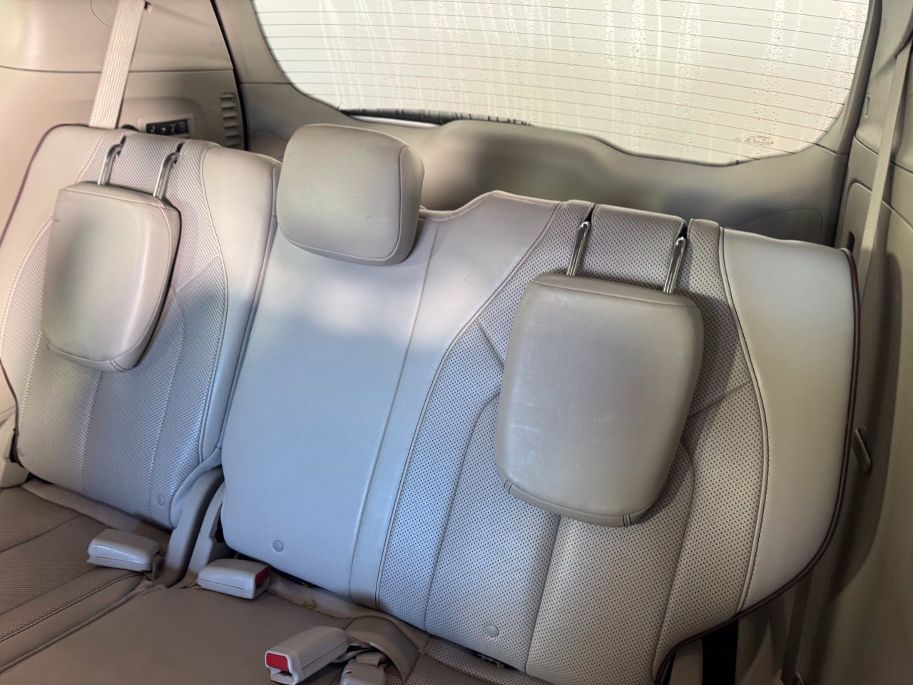 Used 2017 Chrysler Pacifica Limited FWD image 12