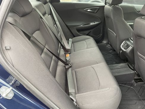 Used 2019 Chevrolet Malibu LT image 19