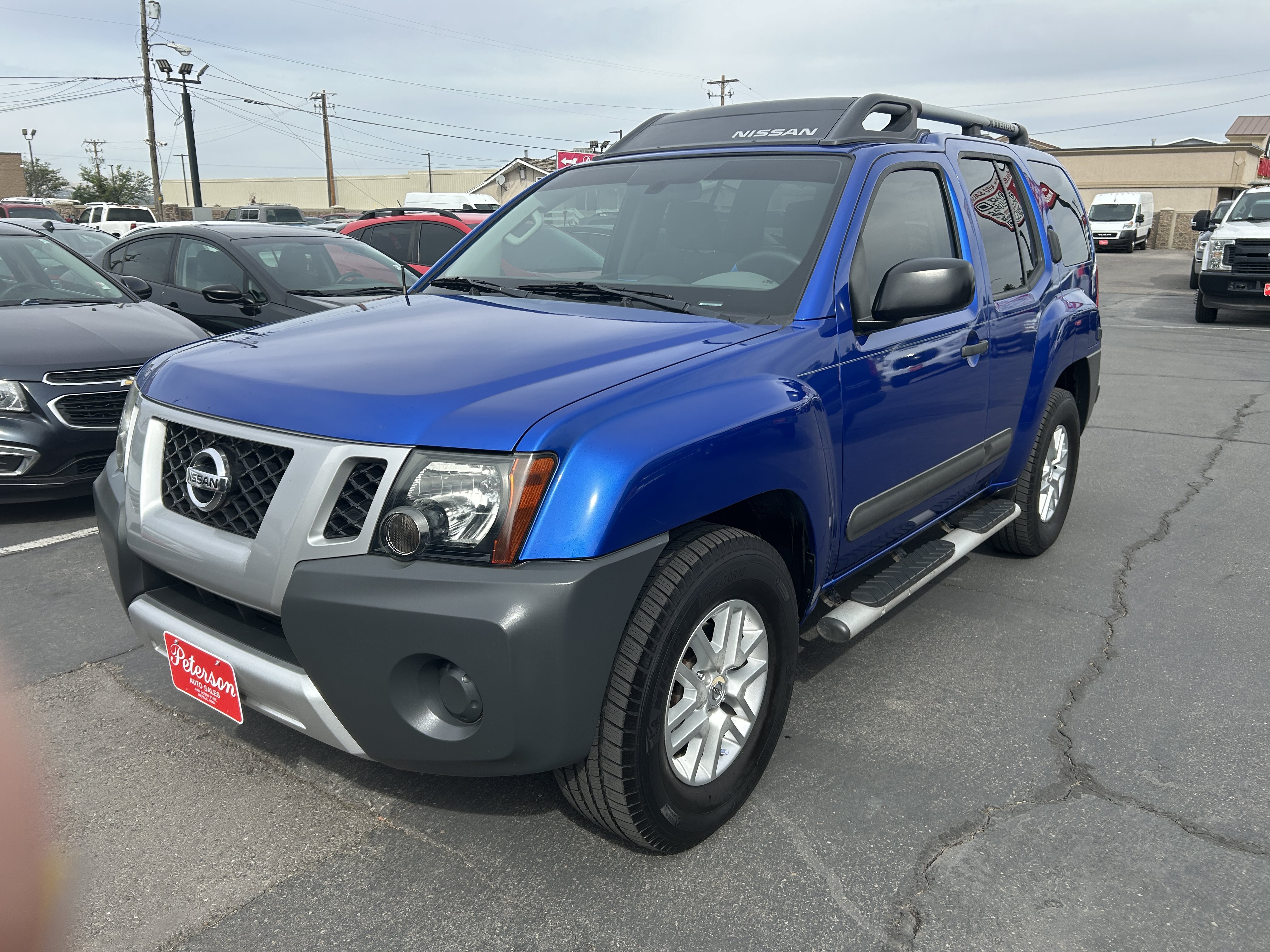 Used 2014 Nissan Xterra S w/ Nevada Tow Package RWD image 2