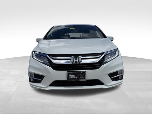 Used 2019 Honda Odyssey Elite image 2