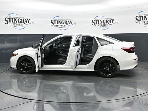 Used 2025 Honda Civic Sport image 37