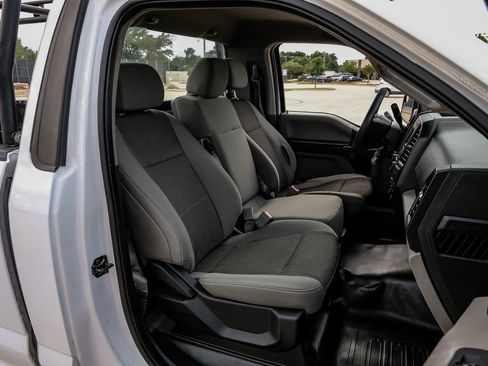Used 2018 Ford F150 XL w/ Equipment Group 101A Mid RWD image 34