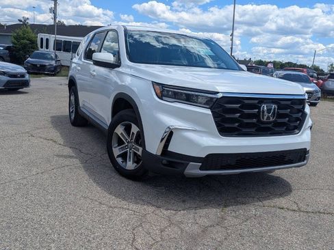 Used 2023 Honda Pilot EX-L image 16