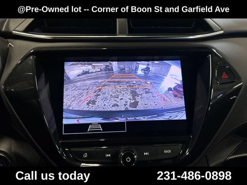 Used 2023 Chevrolet TrailBlazer RS w/ Convenience Package AWD/4WD image 25