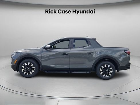 New 2026 Hyundai Santa Cruz SE FWD image 2