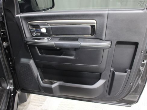 Used 2017 RAM 1500 Sport w/ Black Ram 1500 Sport Group AWD/4WD image 21